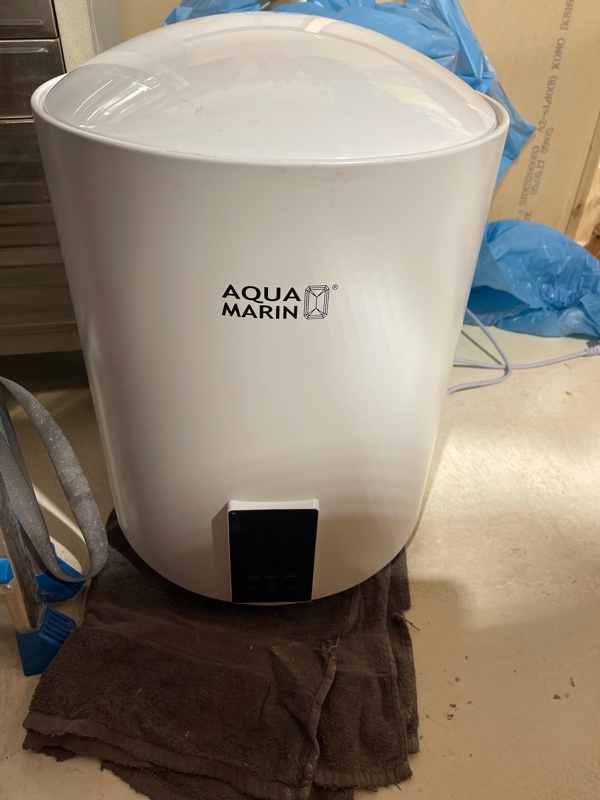 Aquamarin Elektrische Boiler 30L – 230V 2kW – Wit – Goede staat for sale